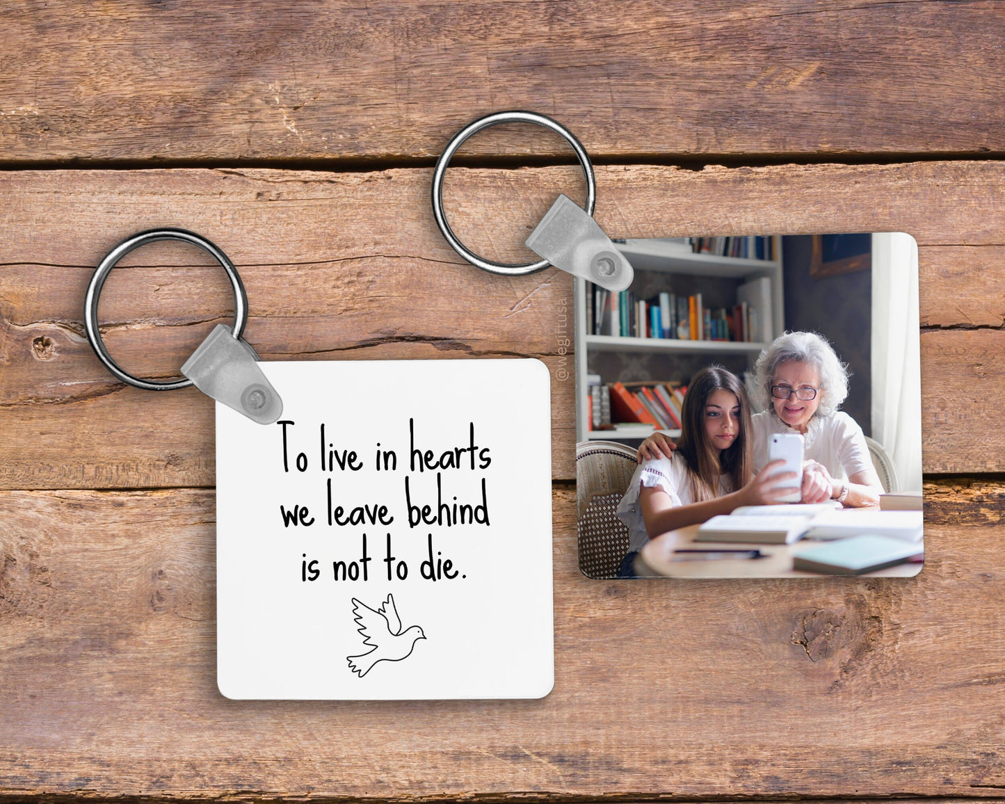 Personalized memorial keychain for lost loved ones, heartfelt sympathy gift, keepsake remembrance.